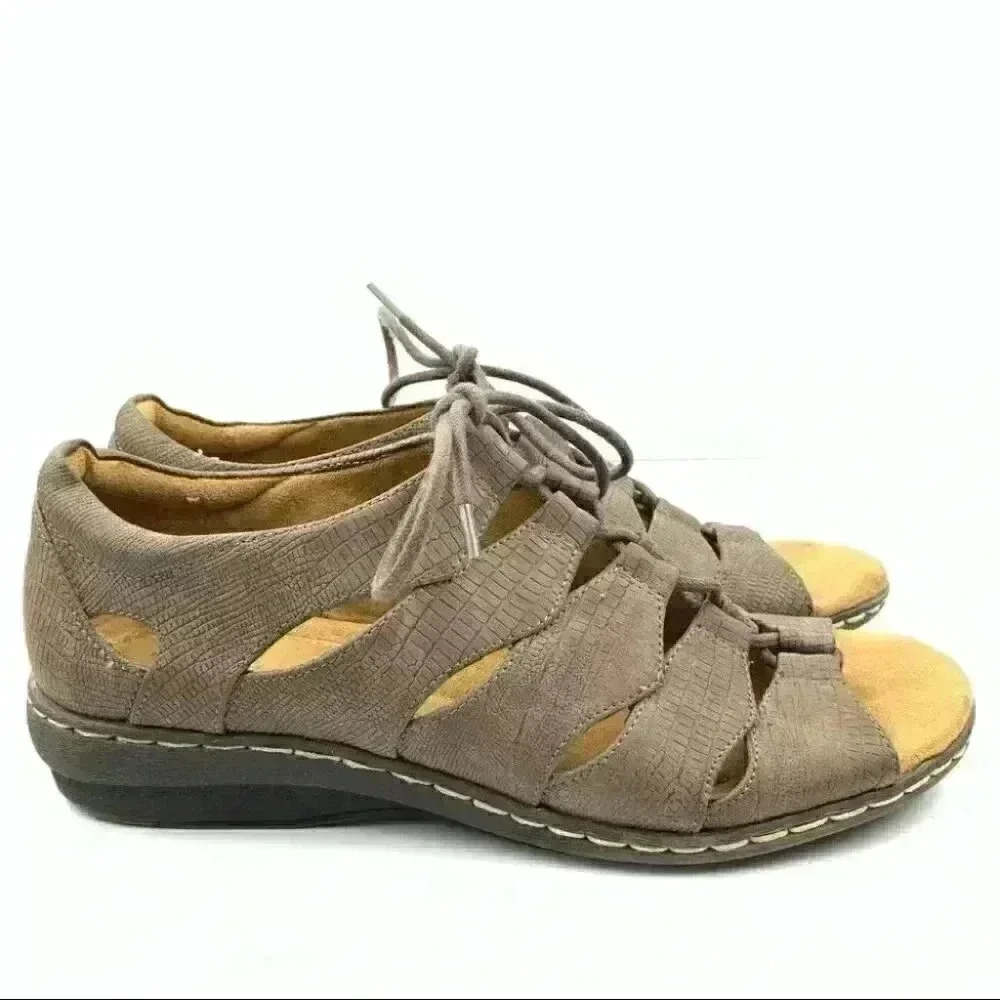 Natural soul flats sz 7 37 Beatrice brown leather